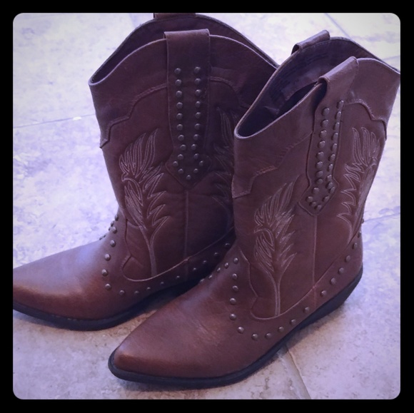 Faded Glory Shoes - Cowboy boots